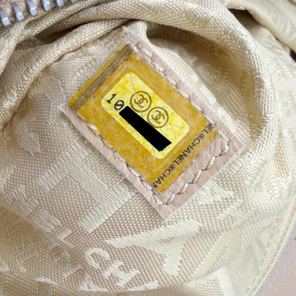 CHANEL Cream Caviar Leather Tote Bag - Picture 10 of 11